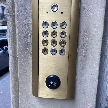 Apartment Cocon Des Champs-elysees