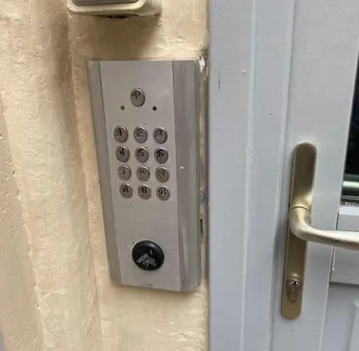 Cocon Des Champs-elysees *